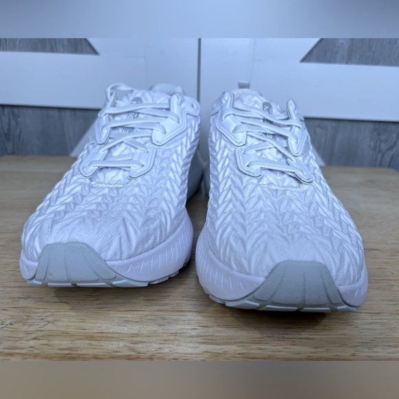 S33. Men’s UNDER ARMOUR HOVR MEGA 3 CLONE EU44/US 10 - Picture 6 of 12